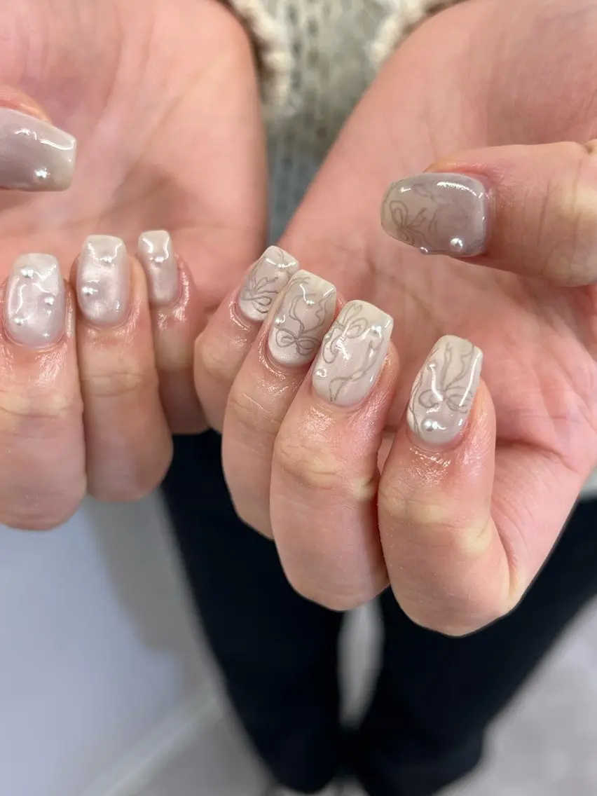 ネイル フレンチネイル ジェルネイル マグネットネイル ニュアンスネイル パラジェル ハンドネイル ハンドケア Bana_ Nailのネイルデザイン
