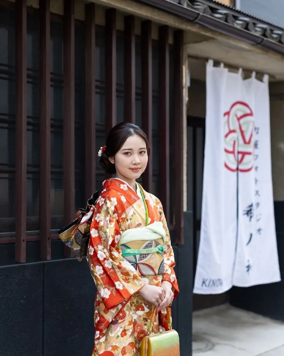 振り袖着付けとヘアセットの写真