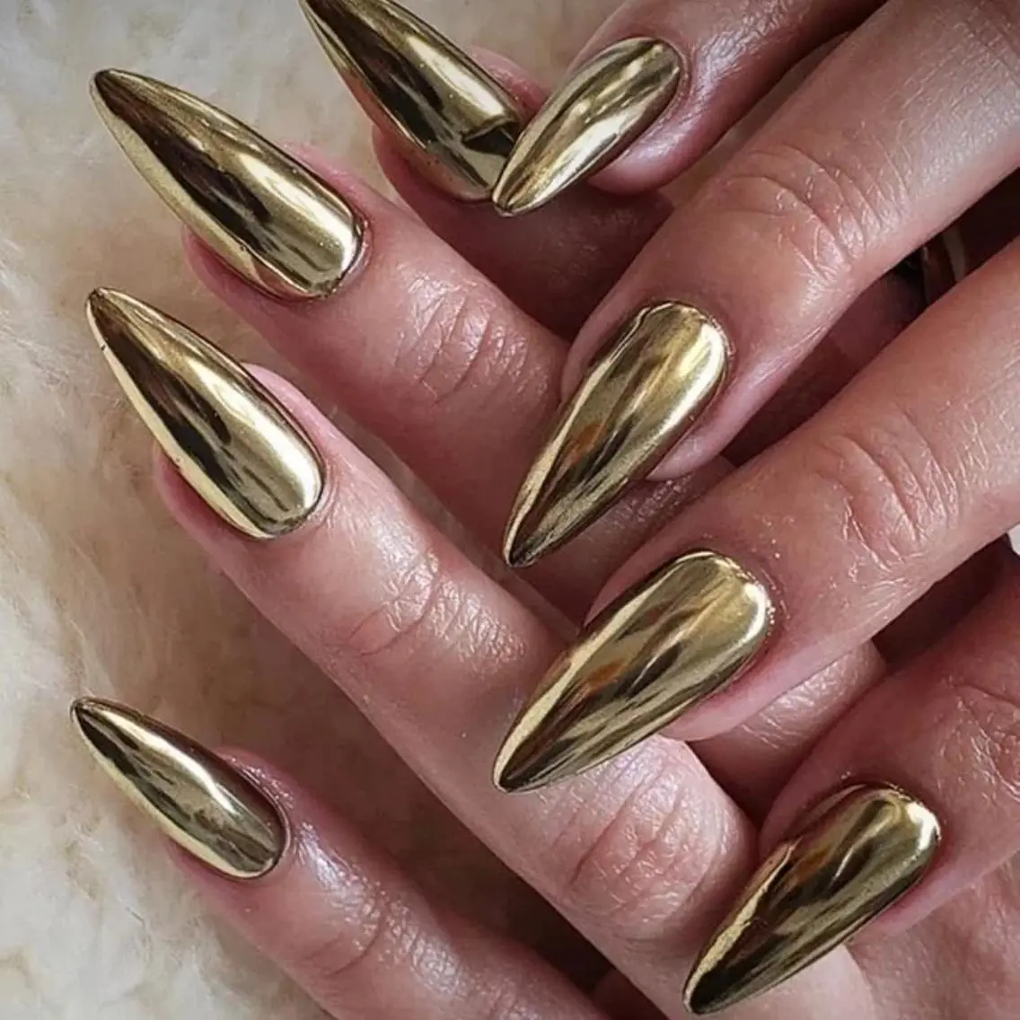 ミディアム 🦋Nail Amo🦋のネイルデザイン