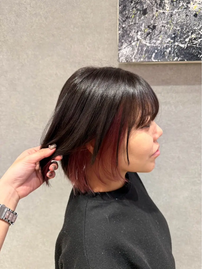 ミディアム カラー ヘアカラー カットモデル𓍲横堤 🫧秋積日向のヘアスタイル