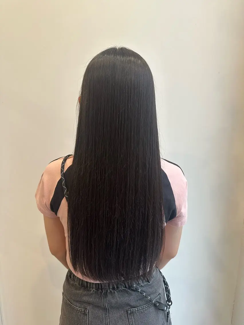 ロング パーマ 西村 奈桜のヘアスタイル