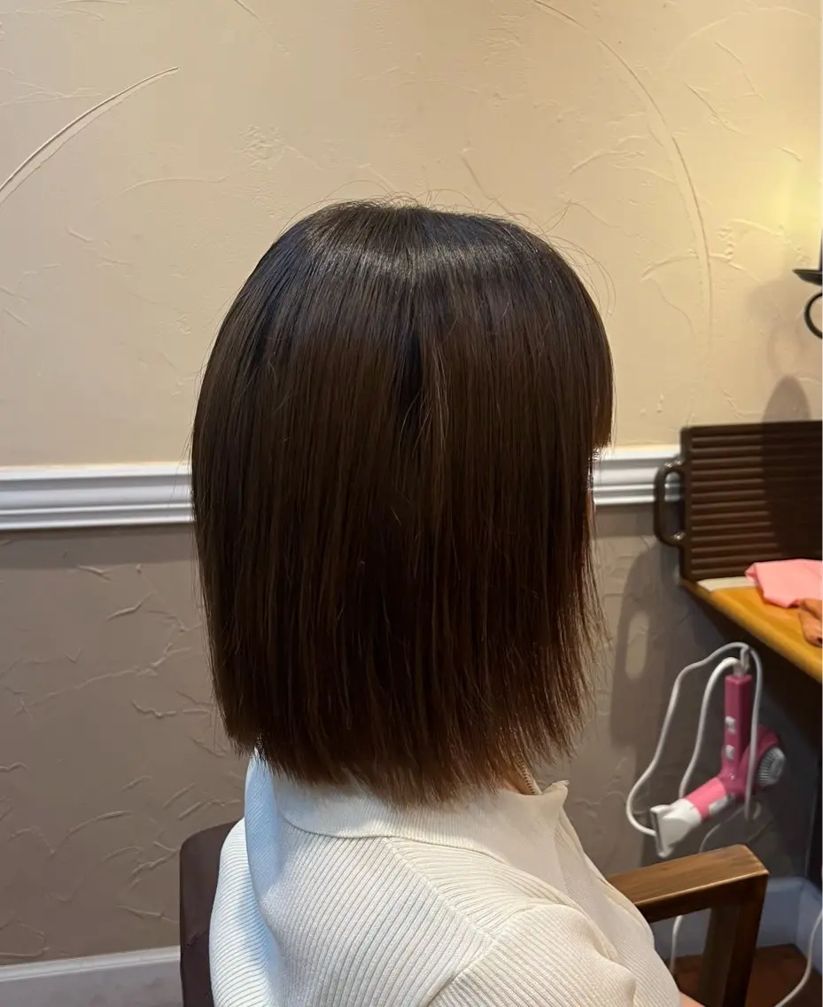 ミディアム 大内 芹菜のヘアスタイル