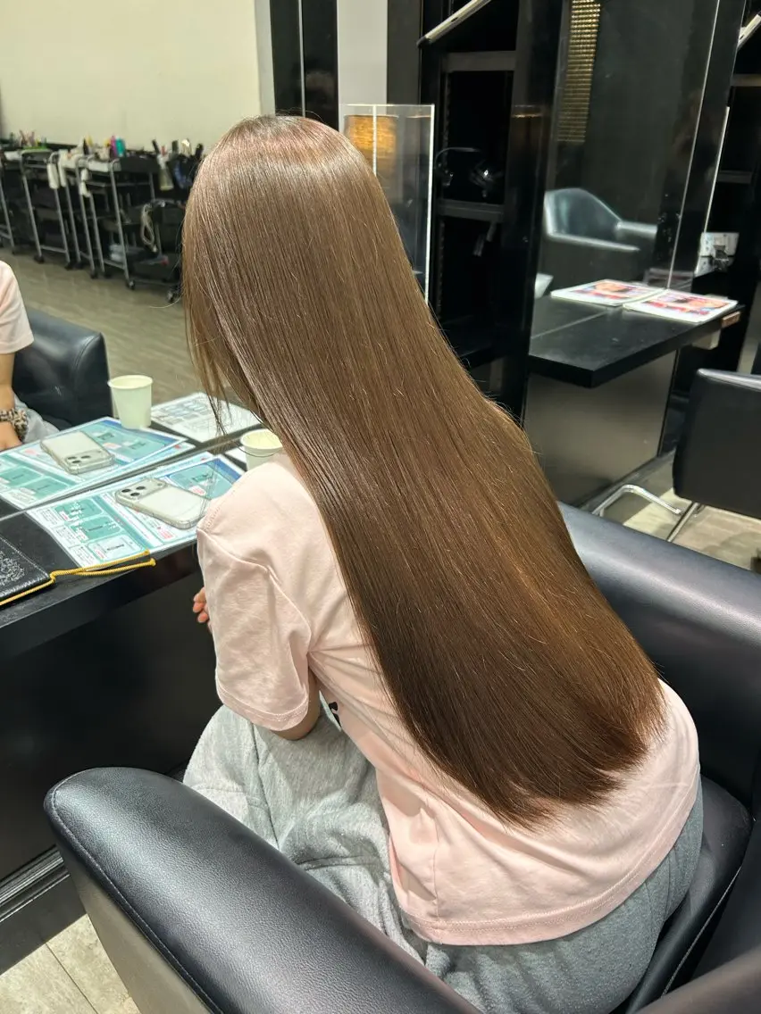 ロング ヘアカラー トリートメント ishizuka toaのヘアスタイル