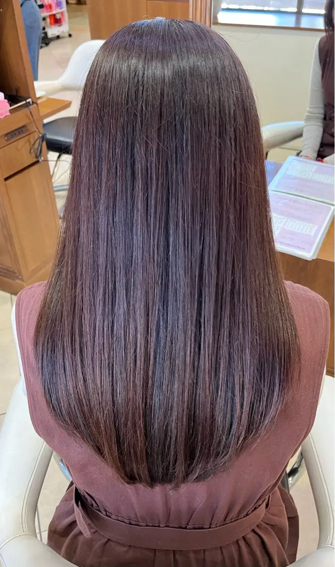 ロング 林 和香菜のヘアスタイル