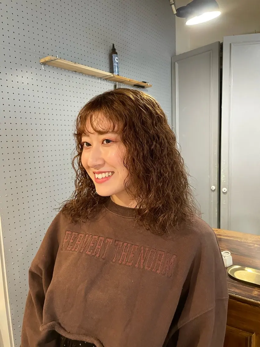 ミディアム パーマ カット パーマ 🤩噂のMr.髪ポジ ティブ®️yu🤩のヘアスタイル
