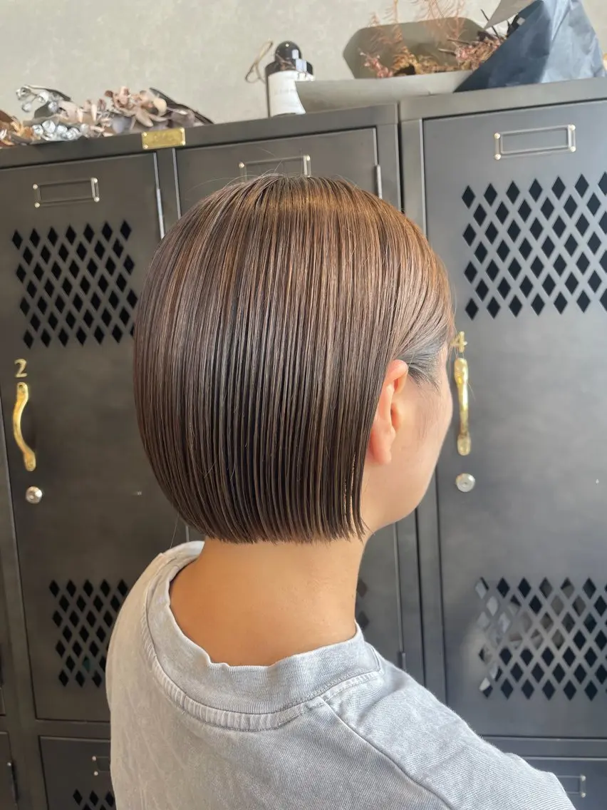 ミディアム カット ヘアカラー トリートメント 柄澤 菜南子のヘアスタイル