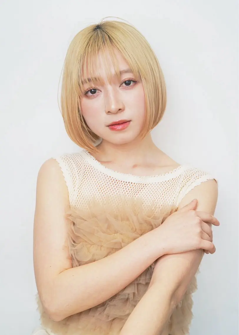 ショート カラー ショートボブ ブリーチ ボブ 似合わせカット ショートヘア 黒木 栞のヘアスタイル