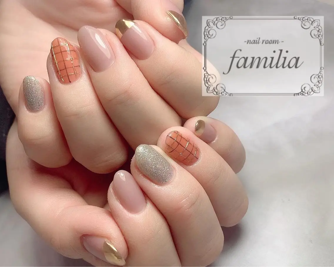 ネイル -nailroom- familiaのネイルデザイン