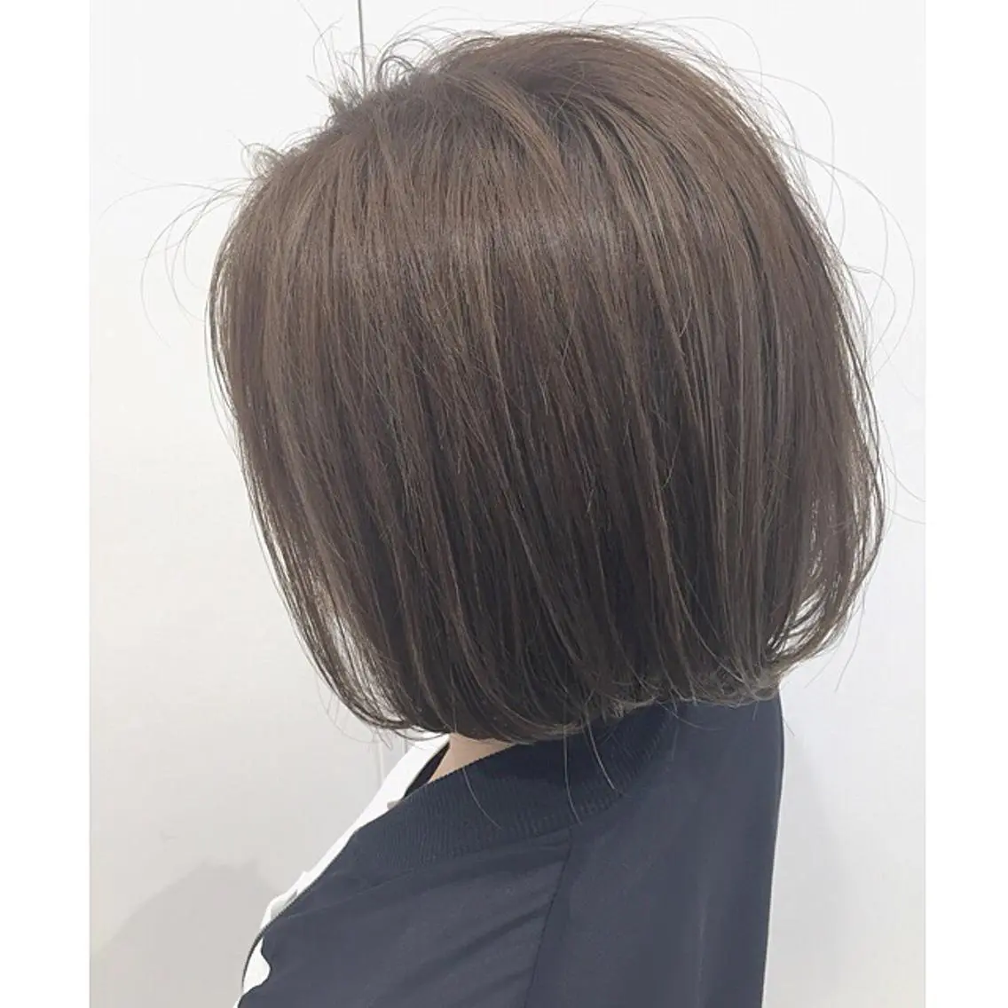 ショート ボブ ハイライト ヘアカラー トリートメント 透明感♡︎♡︎ 佐々木早苗のヘアスタイル
