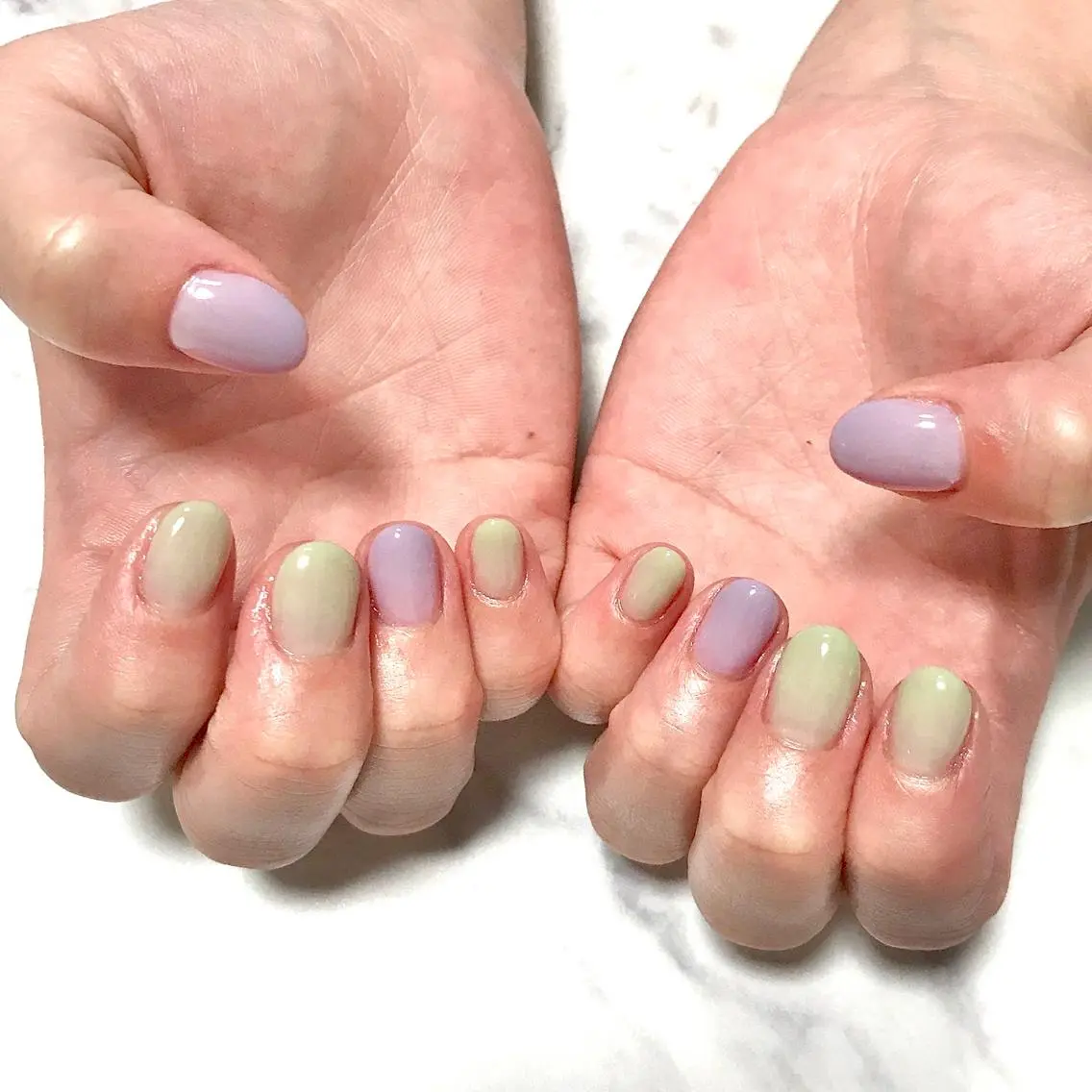 ネイル グラデーション ワンカラーネイル シンプルネイル 春ネイル 夏ネイル ステラ marikominoのネイルデザイン