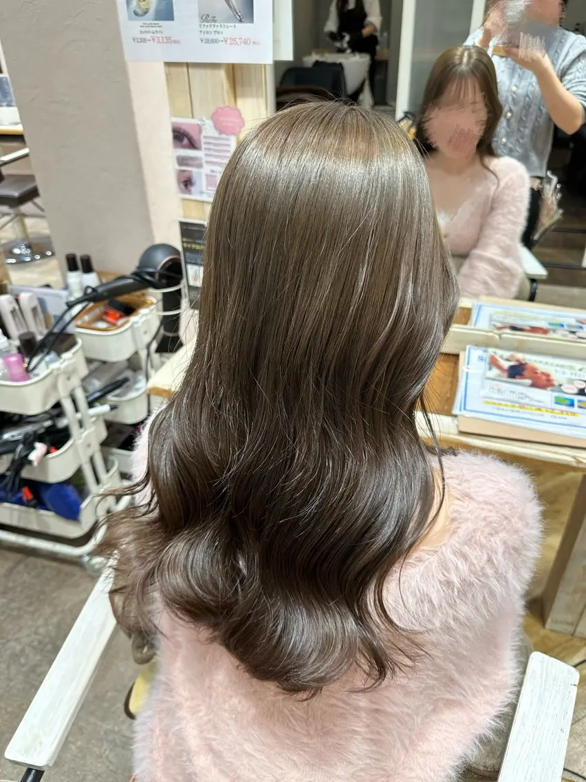 ロング 近藤 透明感カラー🫧のヘアスタイル