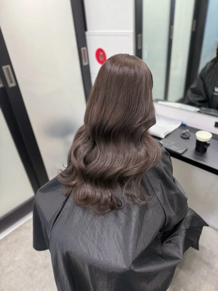 ロング カラー ヘアアレンジ ヘアカラー トリートメント ヘアセット 美髪透明感特化｜ なおき｜池袋美容師のヘアスタイル