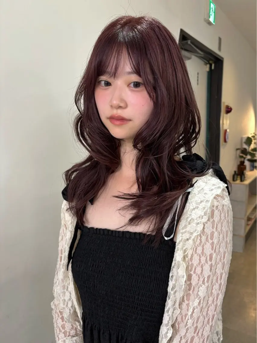 ミディアム ピンクブラウン ヘアカラー Hikari / 天神大名/暖色カラーのヘアスタイル