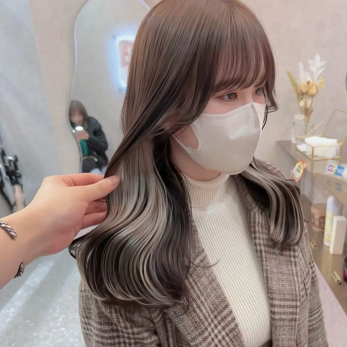 セミロング カラー インナーカラー ヘアカラー ミルクティ/ ブラウンカラー/りおのヘアスタイル