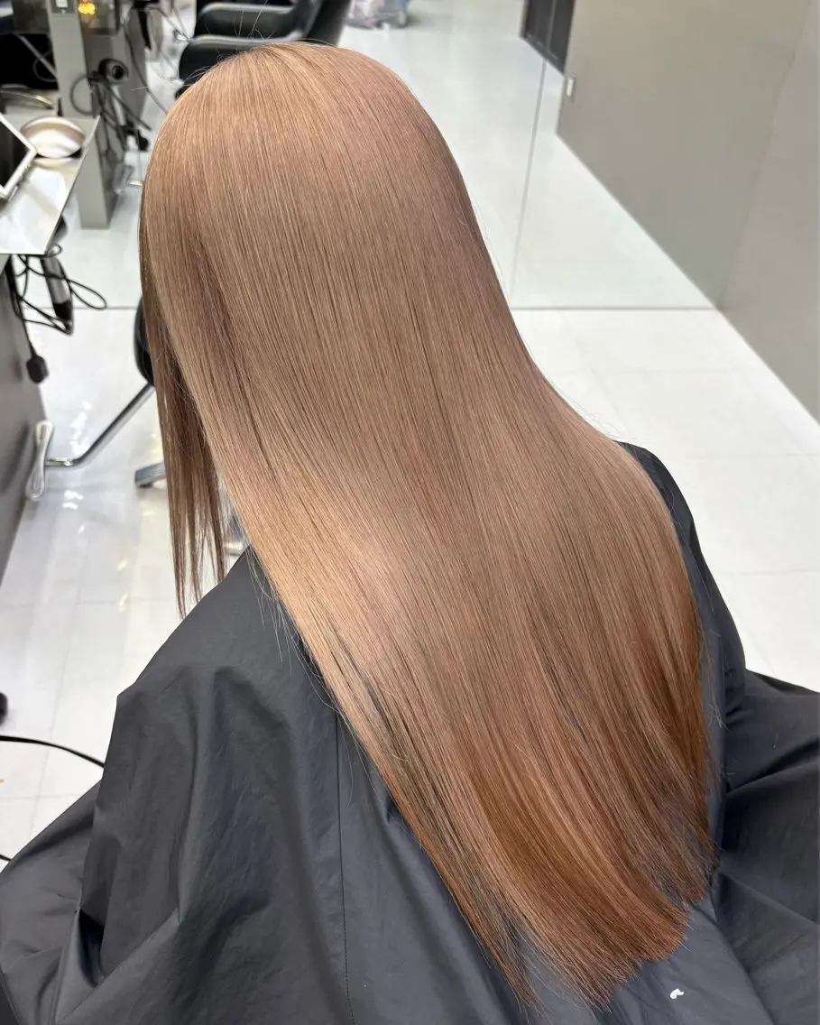 カラー iki shihoのヘアスタイル