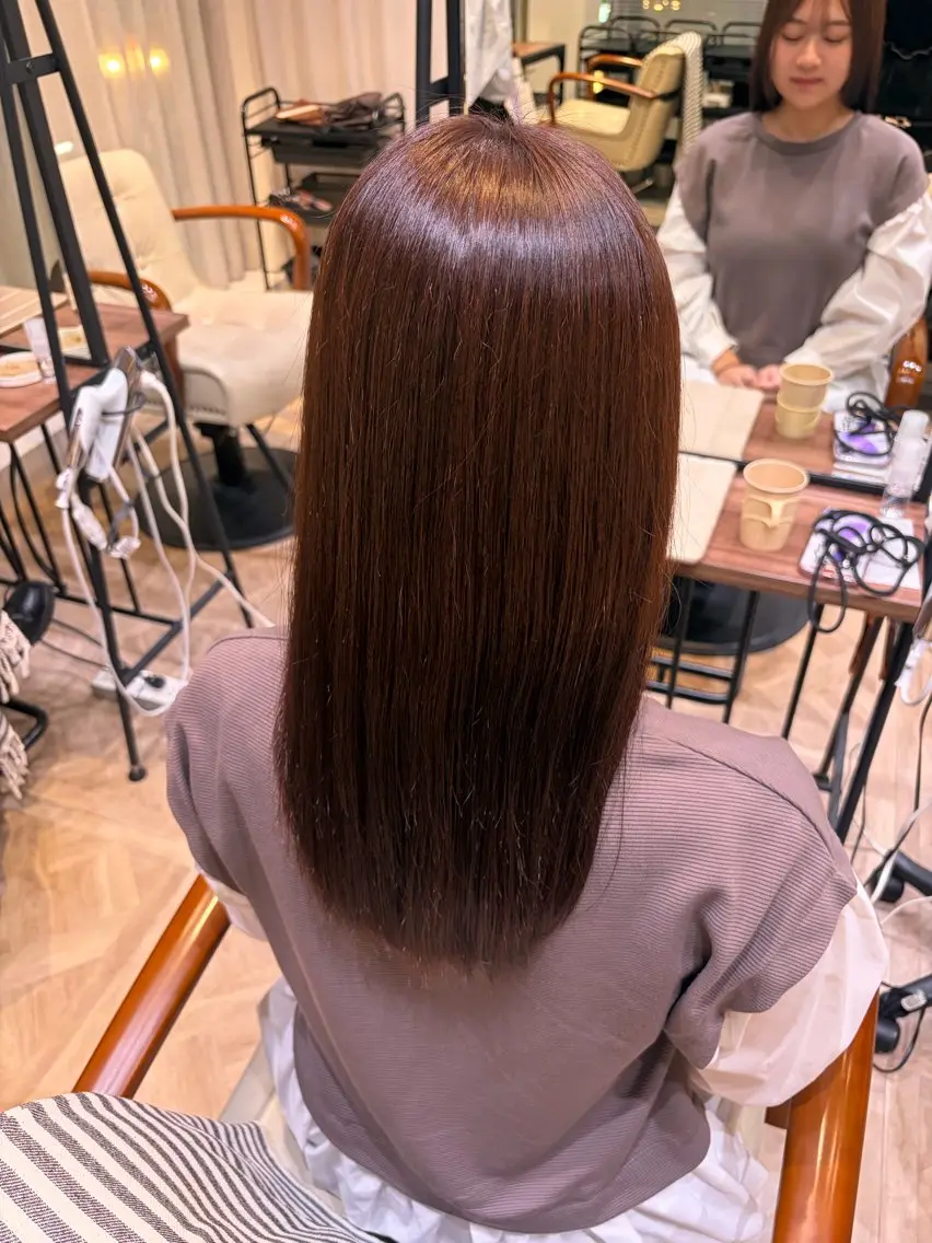セミロング 縮毛矯正 藤原汐彩🐥縮毛矯正 モデル募集中❗️のヘアスタイル