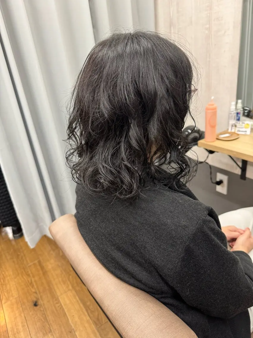 ミディアム ミディアムパーマ カット パーマ TELA HAIR 幕張本郷店 千尋のヘアスタイル