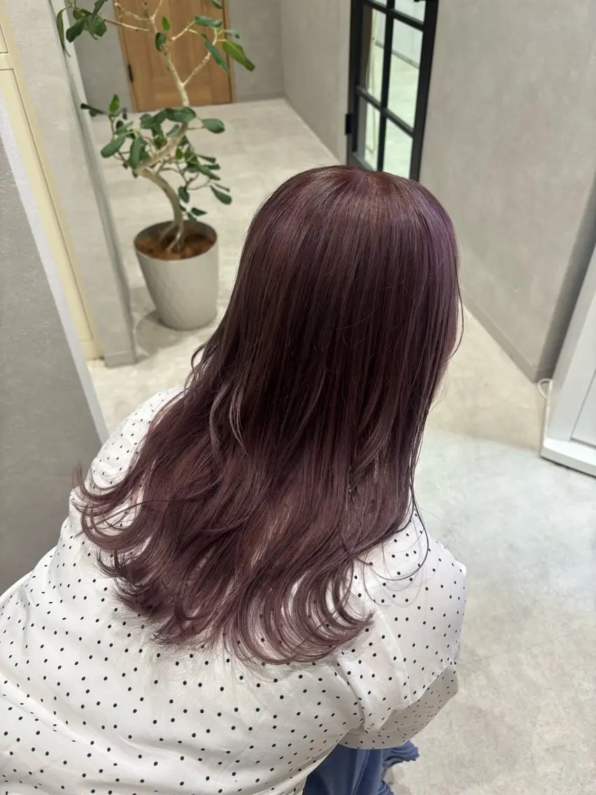 ミディアム カラー グレージュ ラベンダーカラー ラベンダーグレージュ ラベンダーグレー カット ヘアカラー regalo Acari🍎のヘアスタイル