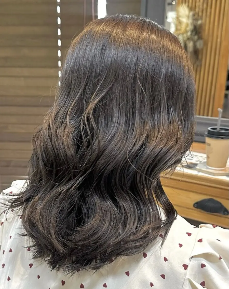 ミディアム ヘアカラー トリートメント 和田 直也のヘアスタイル