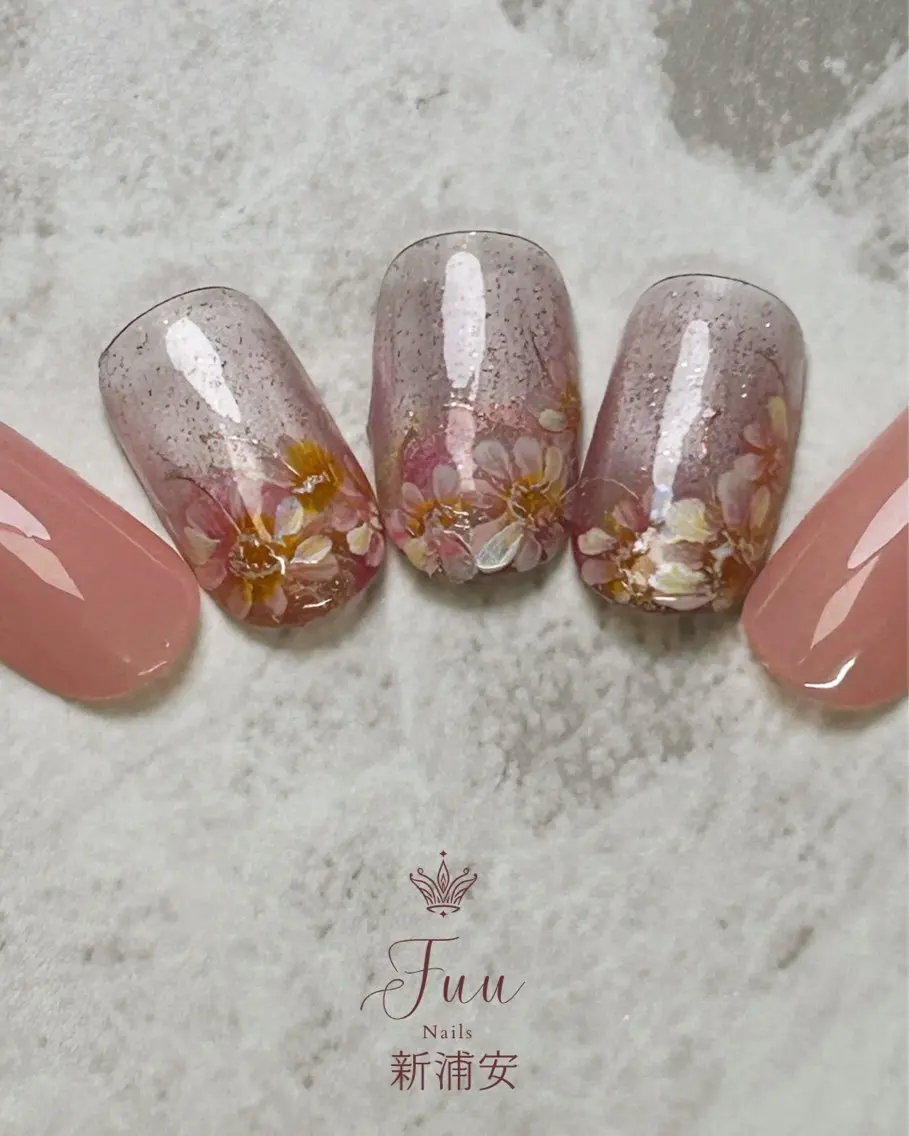 ネイル フラワーネイル フットネイル シンプルネイル ハンドネイル 犬のいるネイルサロン Fuu nailsのネイルデザイン