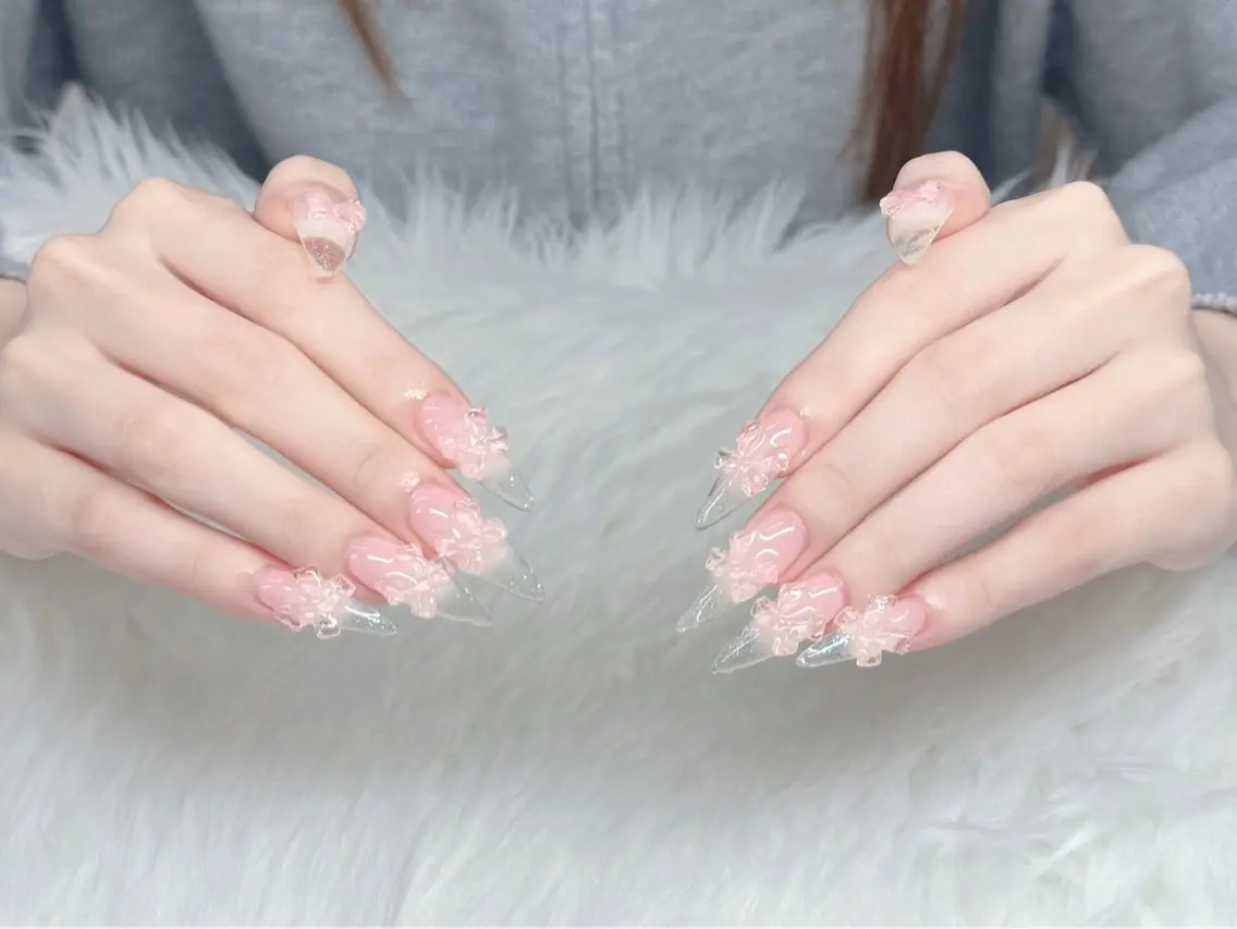 ネイル アートネイル 韓国ネイル ロングネイル 持ち込み ネイルチップ ハンドネイル GOHOUBI Nail 心斎橋店のネイルデザイン