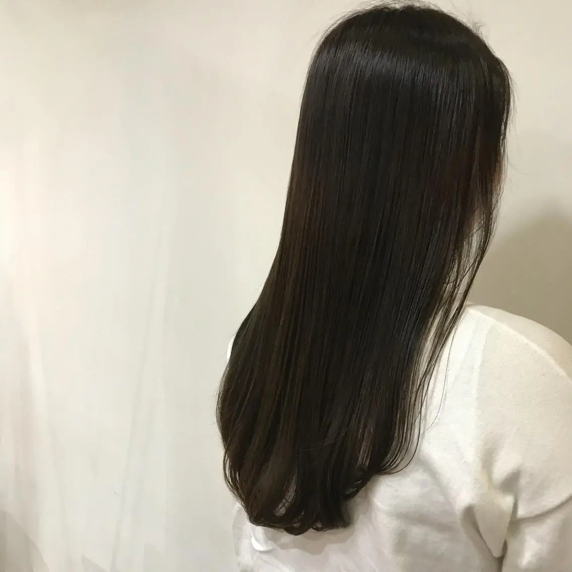 ロング カラー レイヤー/顔周り /AKARIのヘアスタイル