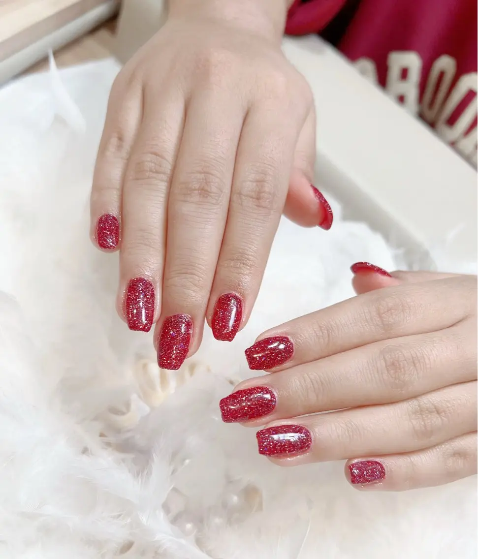 ネイル red veil ネイルのネイルデザイン
