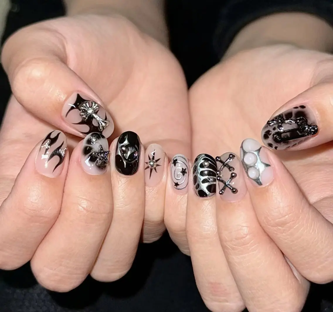 ネイル ハンドネイル 🎀 NaNa_nailのネイルデザイン