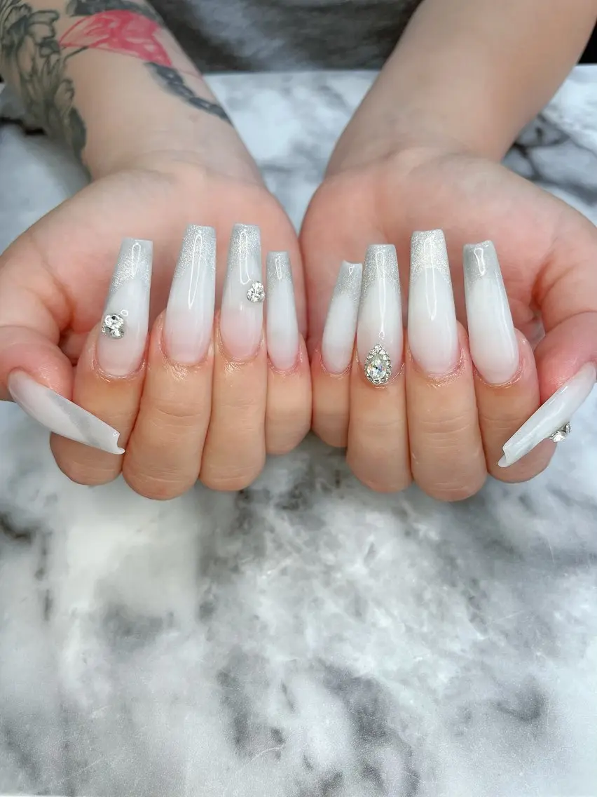 ネイル ジェルネイル マグネットネイル ハンドネイル Kayo 💅のネイルデザイン