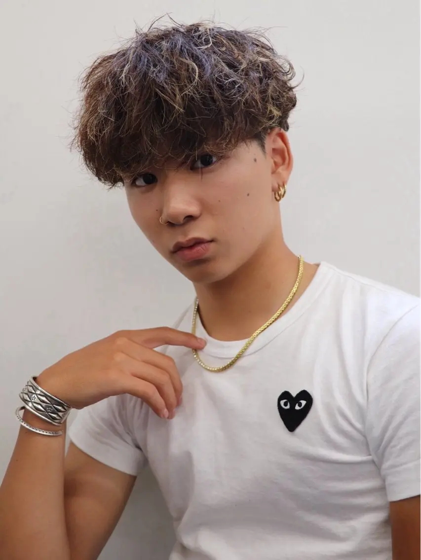 メンズ りき カラー縮毛 レディースも可能のヘアスタイル