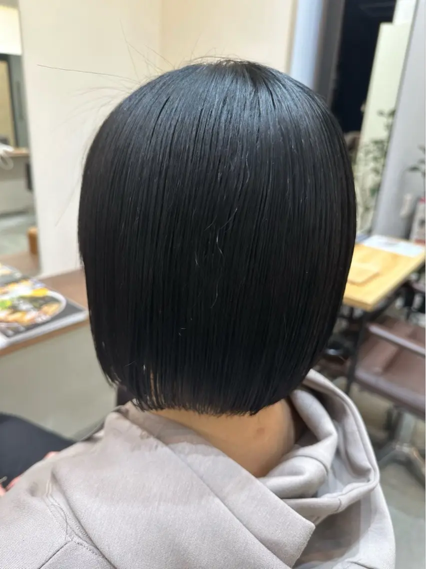 ショート 伸ばしかけ 縮毛矯正 トリートメント 縮毛矯正+モテカラー 🎀✨MIHOのヘアスタイル