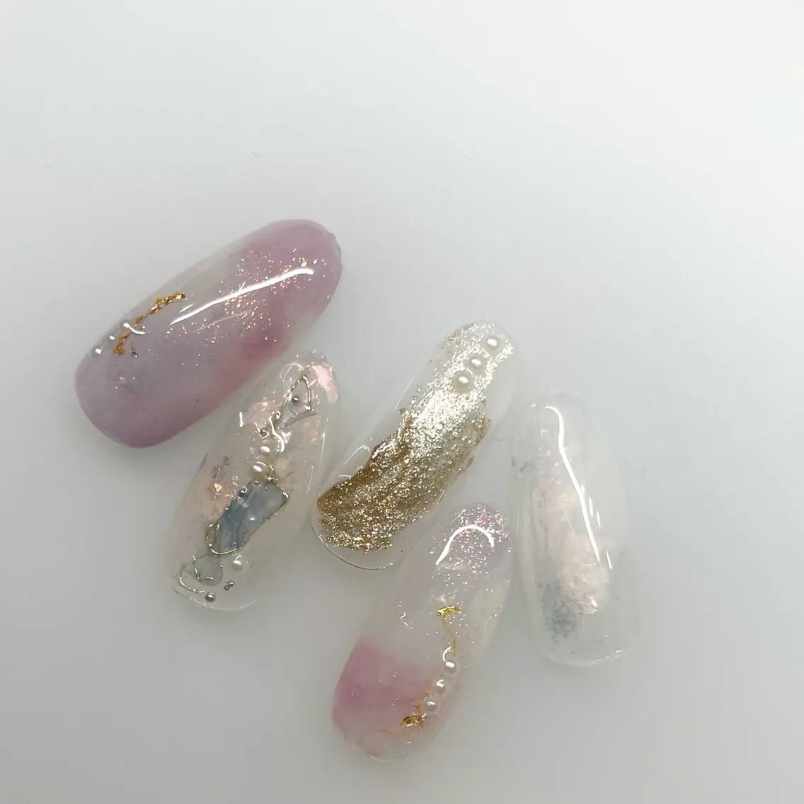 ネイル アートネイル 長さ出し ハンドネイル A85G ayakoのネイルデザイン