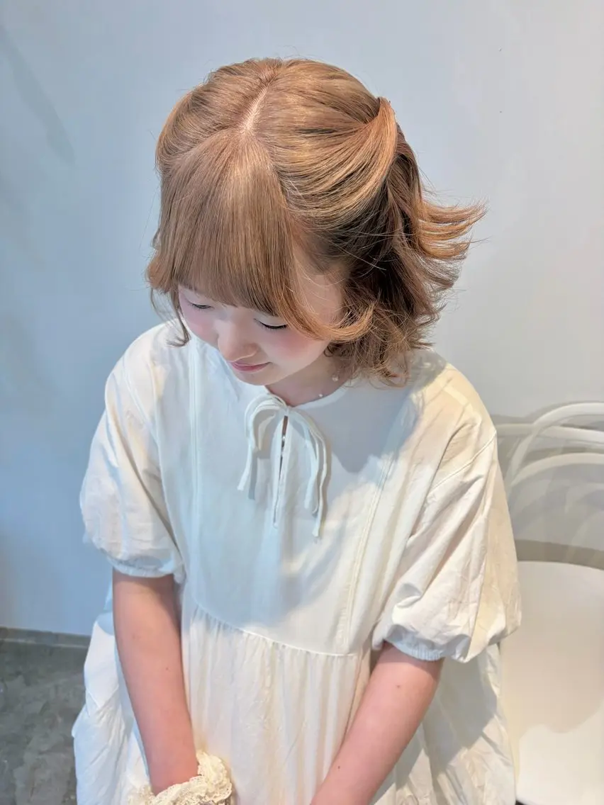 ショート カラー ベージュカラー ヘアカラー レイヤーカット ゆほこのヘアスタイル
