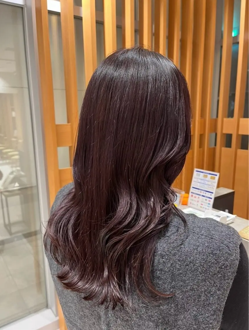 ロング カラー ヘアカラー トリートメント 酸性ストレート🫧 パーマ💫／ヒロトのヘアスタイル