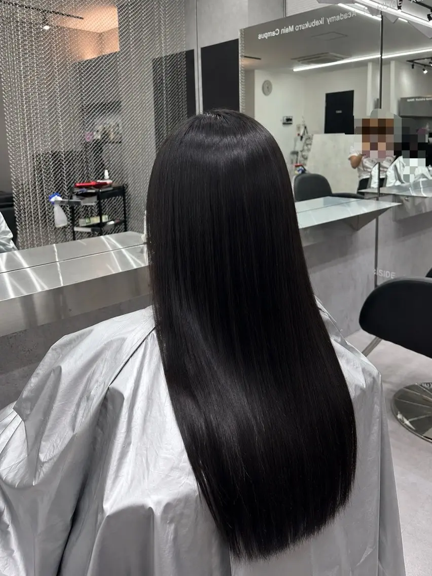 ロング カラー 黒髪 透明感カラー 小林 瑛太のヘアスタイル