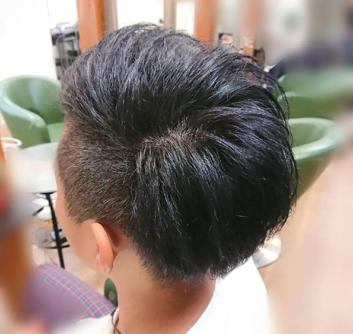 ショート カット ヘアカラー トリートメント 渡辺 康行のヘアスタイル