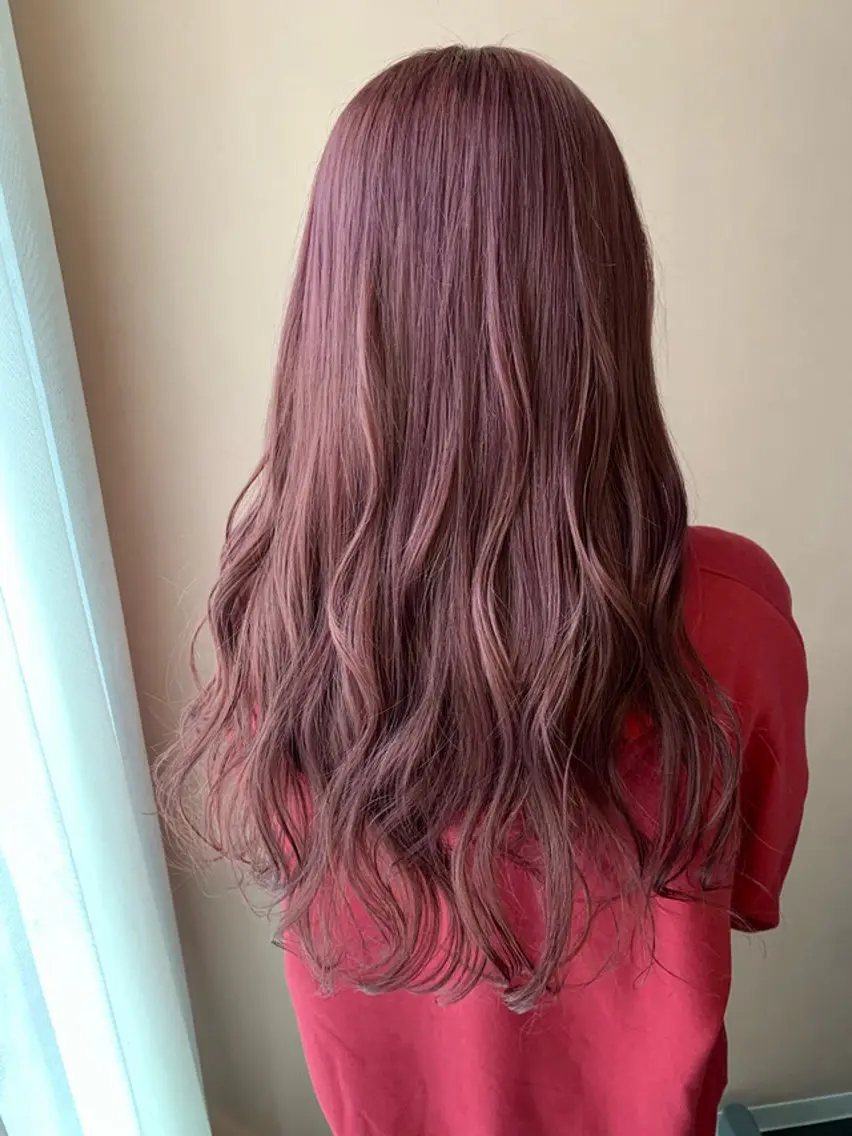 ロング カラー 井上 萌のヘアスタイル