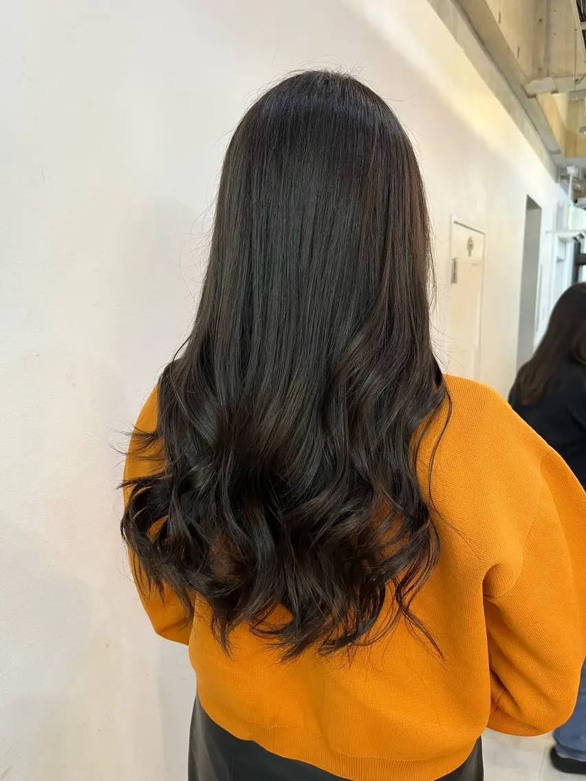 セミロング カラー グレージュ ブリーチ有無Wカラー メンズパーマ大成のヘアスタイル