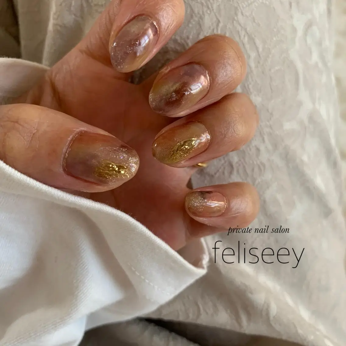 ネイル ジェルネイル ニュアンスネイル パラジェル feliseey 〘フェリシー 〙のネイルデザイン