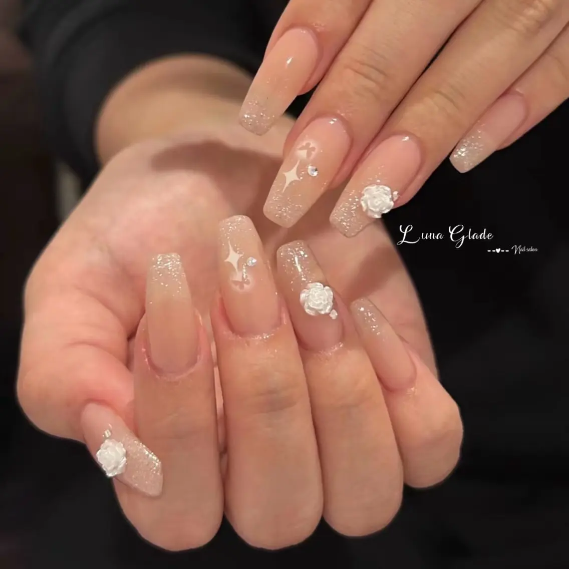 ネイル ハンドネイル Luna Gladeのネイルデザイン