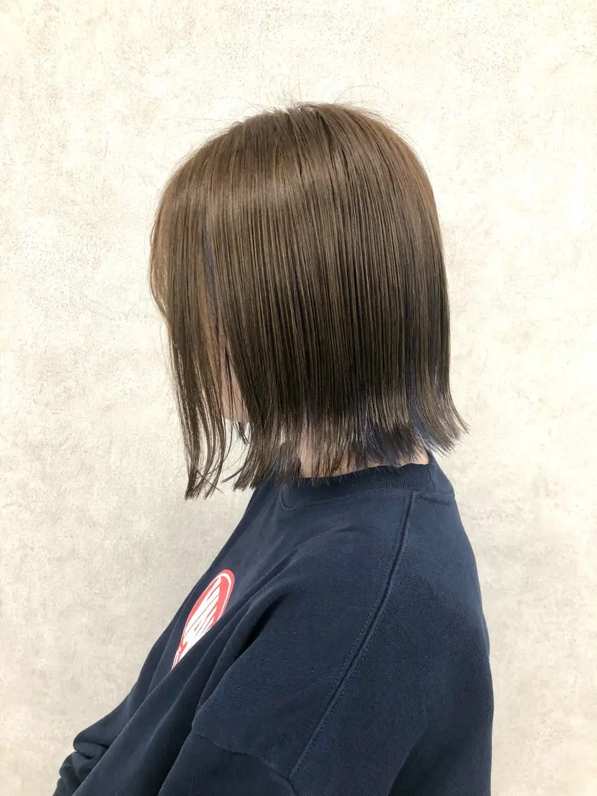 ショート カラー 切りっぱなしボブ アッシュ ベージュカラー ラベンダーカラー ラベンダーアッシュ カット ヘアカラー トリートメント ショート、韓国メンズ ヘアのかつらぎのヘアスタイル