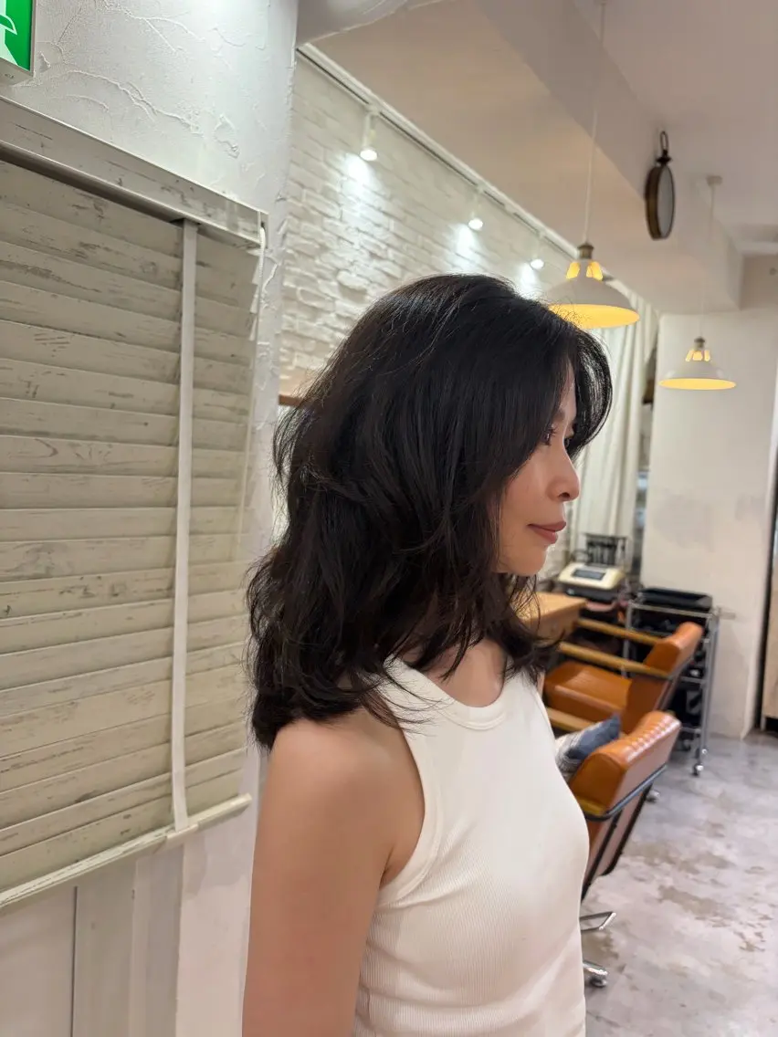 セミロング カット トリートメント 松下 倫子のヘアスタイル