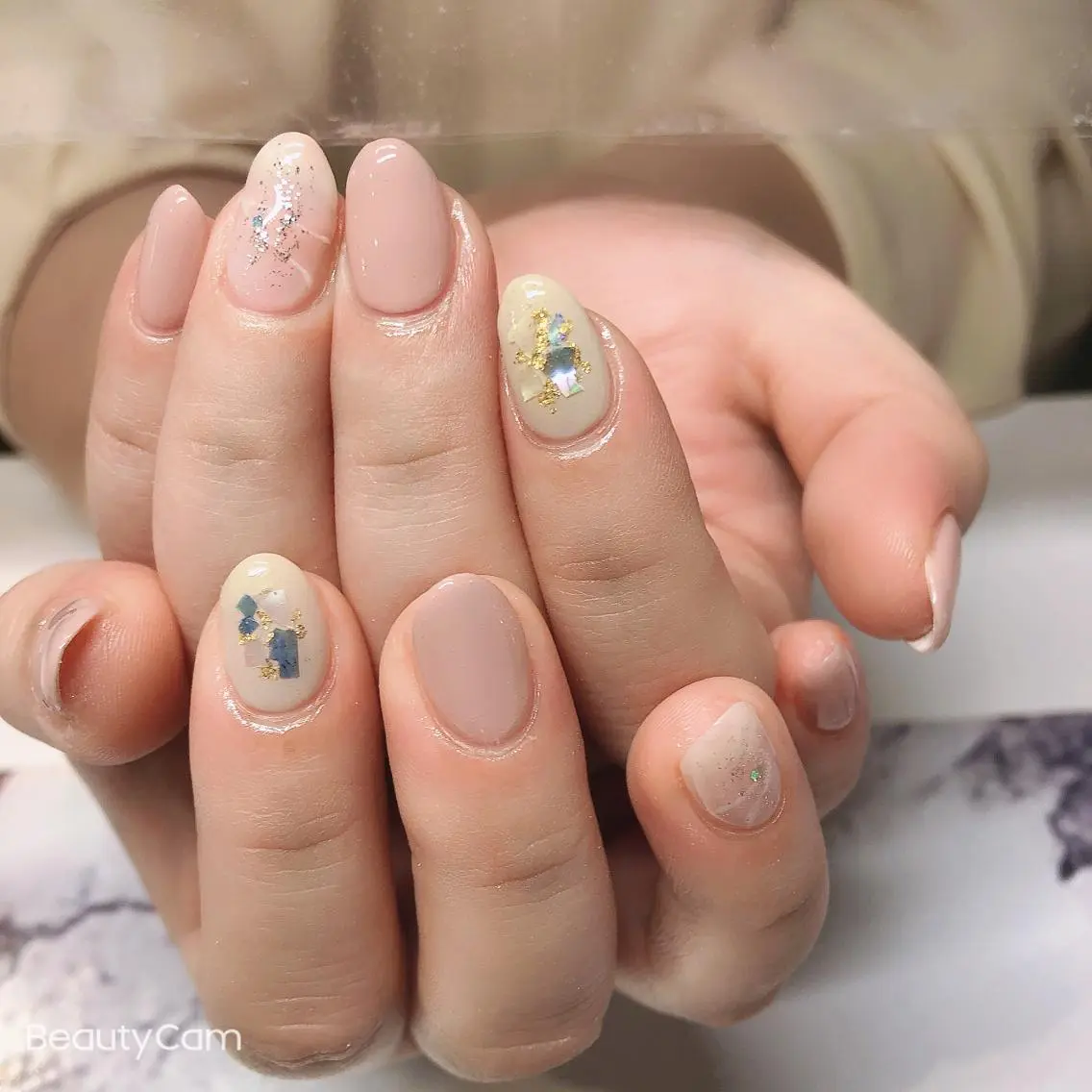 ネイル ガレンドウ 白澤 愛子のネイルデザイン