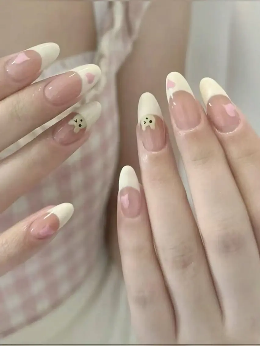 ネイル 長さ出し フレンチネイル グラデーション 卒業式 マグネットネイル MIHANA NAILのネイルデザイン