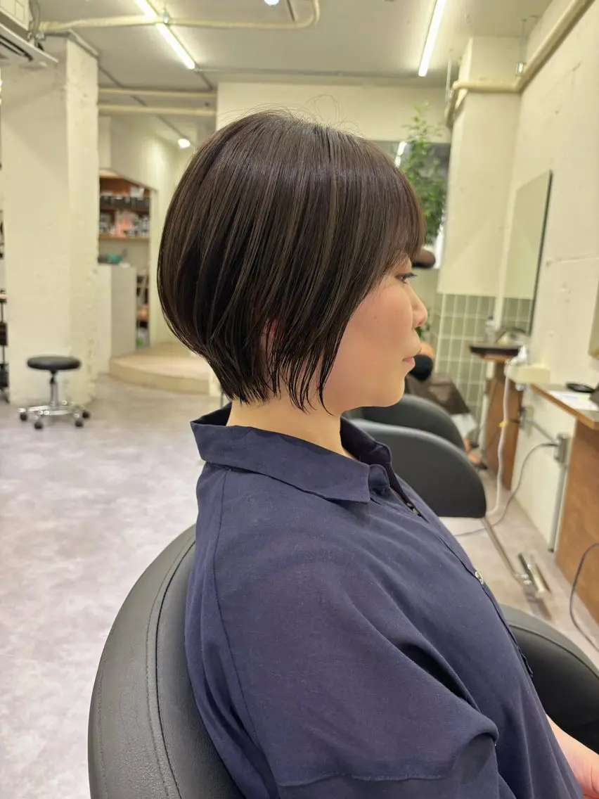平日ミニモ限定！！カット+髪質再生トリートメント6,000円！！の写真