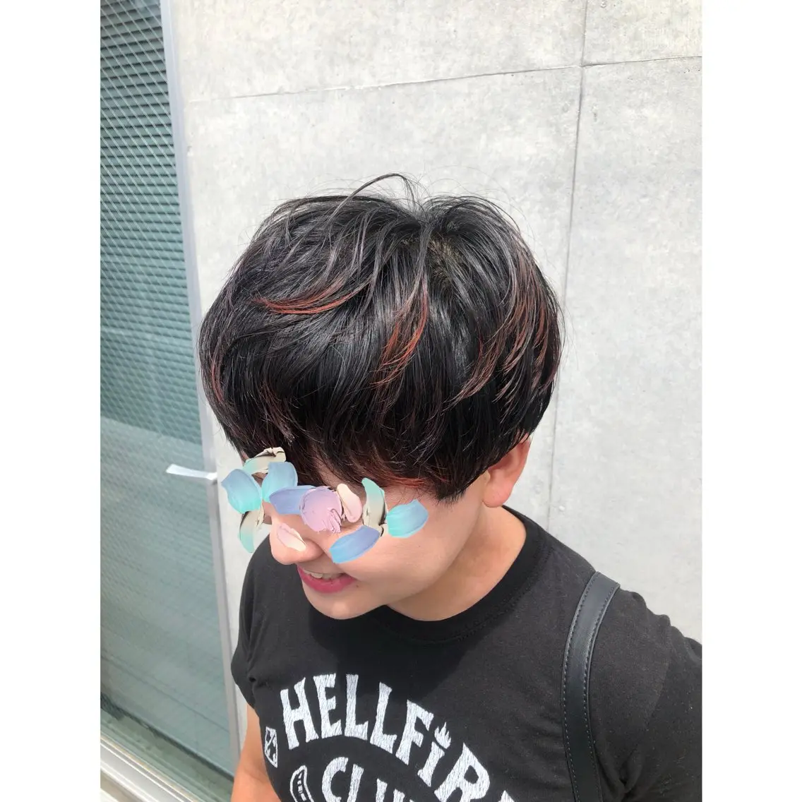 ショート カラー ブリーチ デザインカラー ハイライトカラー ハイライト 推しカラー✨ オタク美容師ユウカのヘアスタイル