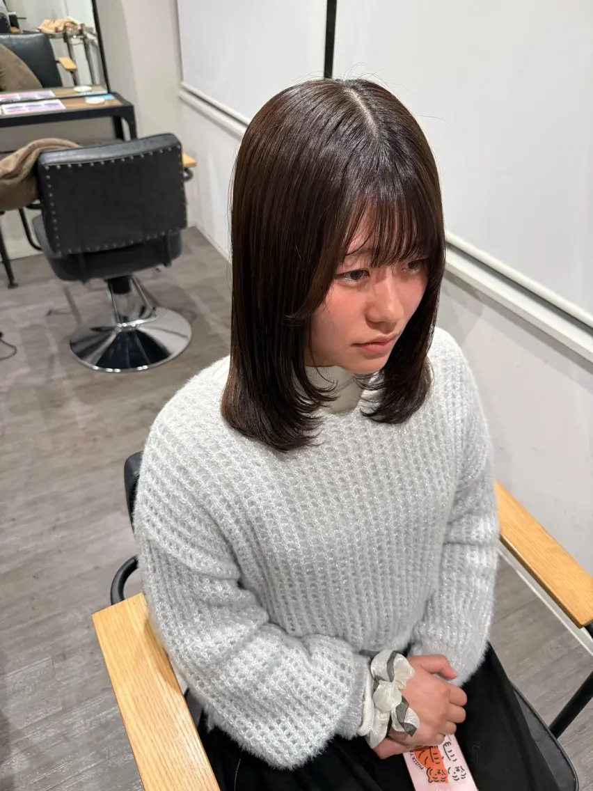 ミディアム カラー ミディアムレイヤー レイヤーカット カット ヘアカラー トリートメント 艶髪レイヤー上田 紗也🇰🇷💗のヘアスタイル