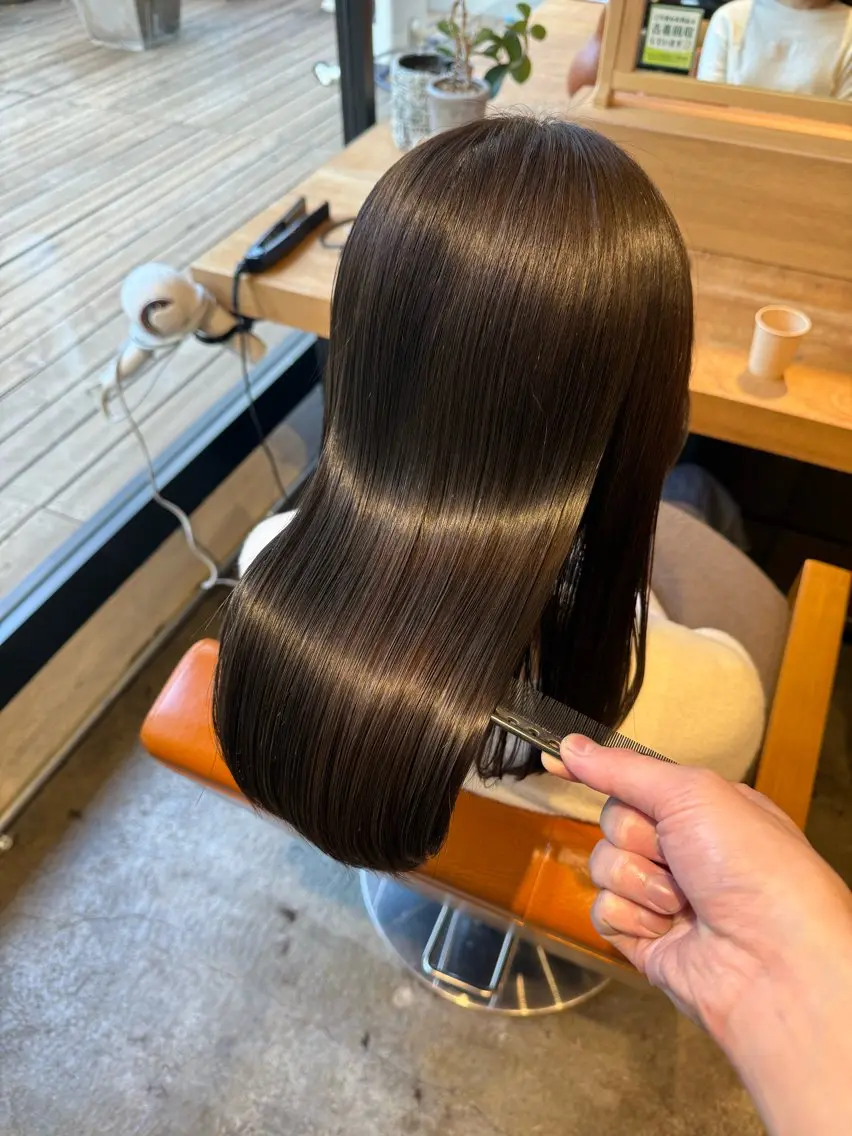ミディアム ヘアカラー トリートメント 髪質改善/美髪矯正 林田和真のヘアスタイル