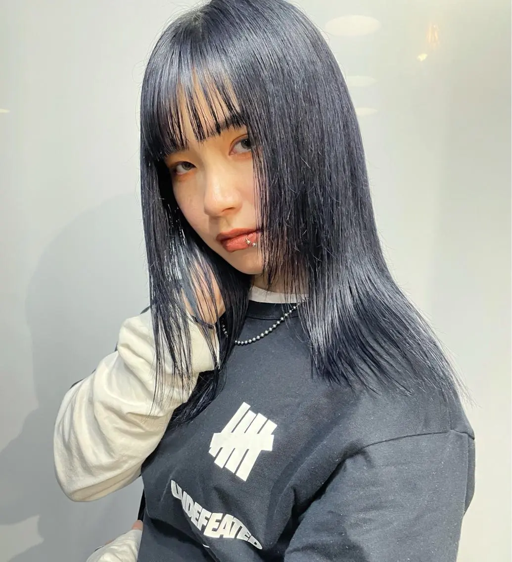 ミディアム カラー ヘアアレンジ 🫧🇰🇷韓国ヘア レイヤー🐺Yutaのヘアスタイル