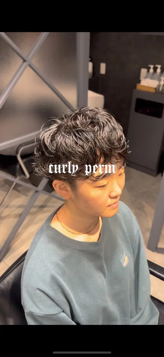 パーマ メンズ メンズパーマ カット パーマ トリートメント メンズパーマ特化 🌟Gakutoのヘアスタイル